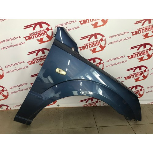 Крило переднє праве комплектне Kia Sorento 2002-2006 663213E130